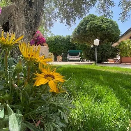 Bed & Breakfast Chez Gigi Mareh24 *