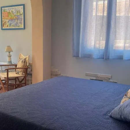 Bed & Breakfast Chez Gigi Mareh24 *