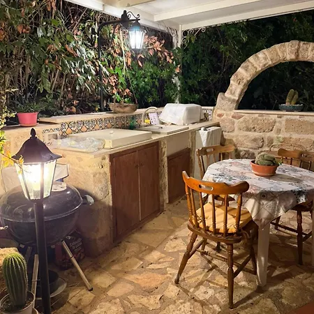 Bed & Breakfast Chez Gigi Mareh24 *