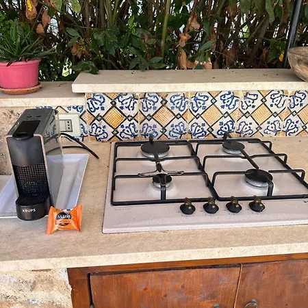 Bed & Breakfast Chez Gigi Mareh24 *